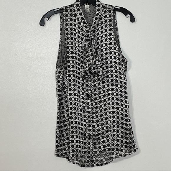 Chiffon by American Apparel Black White Diamond Circles Sleeveless Top - Picture 1 of 6